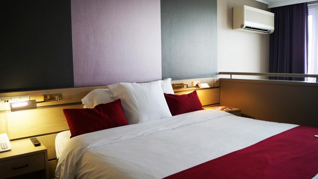 Hotel Olivier Strassen Dış mekan fotoğraf